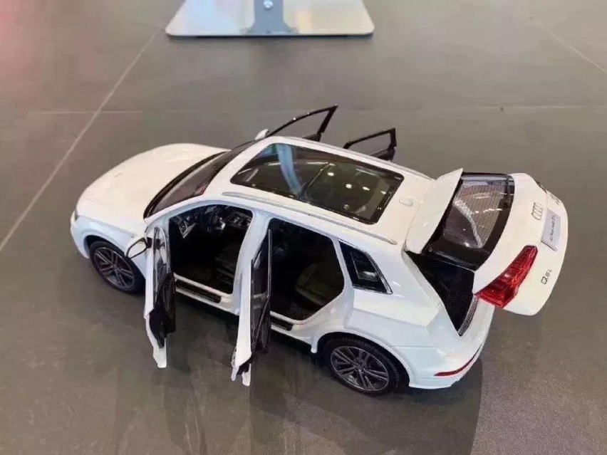 奥迪4S店拿Q5L车模做展车，看完销量我全明白了