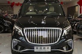 在上海终于买到了全家人都满意的7座奔驰商务车