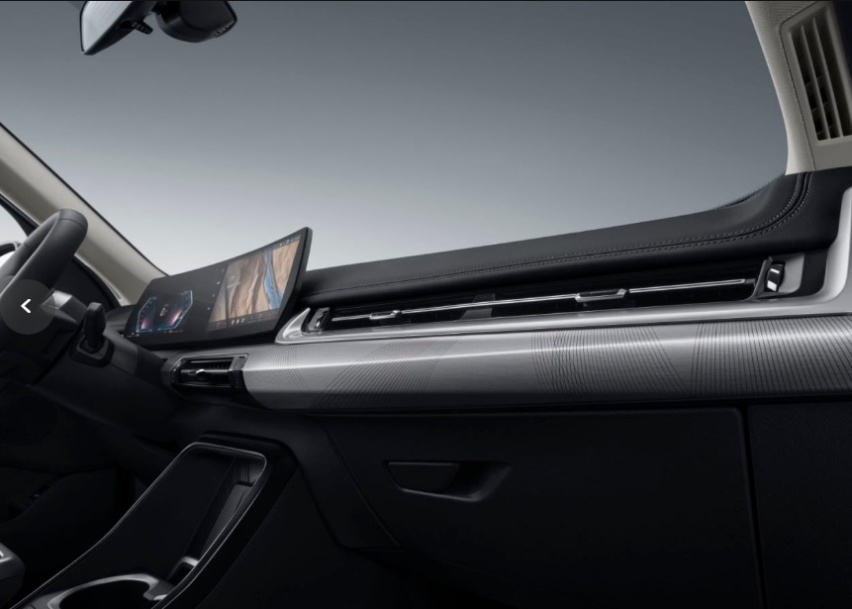 颜值提升尺寸加大，全新BMW X1带你领略别样实力