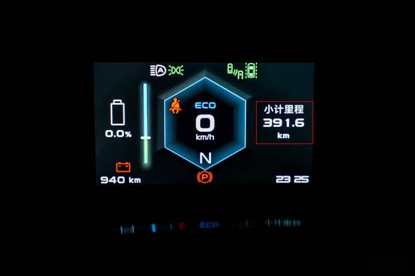 高速趴窝.jpg