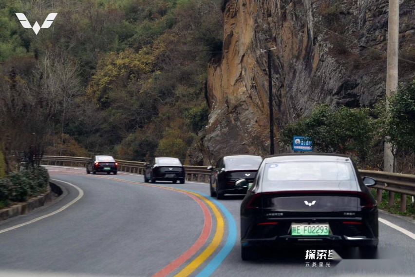 探索星光 一路超A 五菱星光西北区媒体动态试驾会在汉阴举行