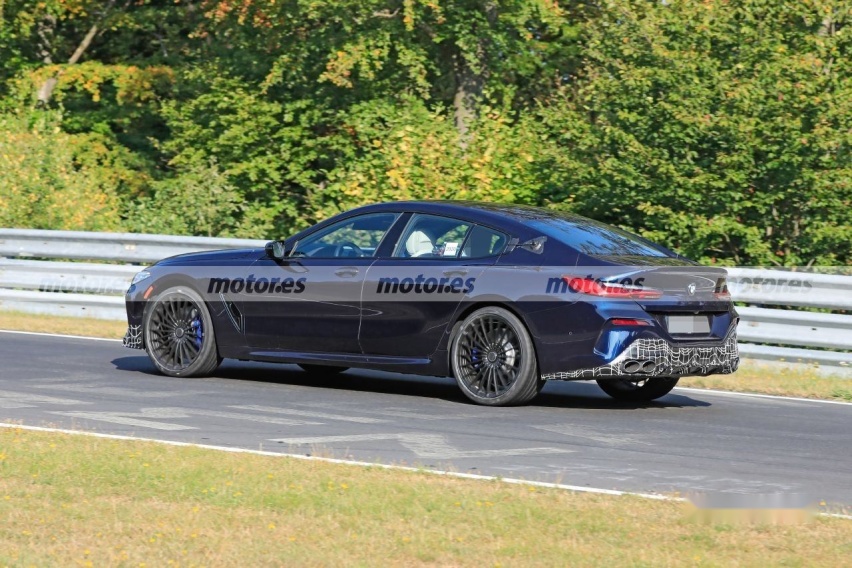 或超650马力，底盘重新优化，Alpina B8四门版谍照