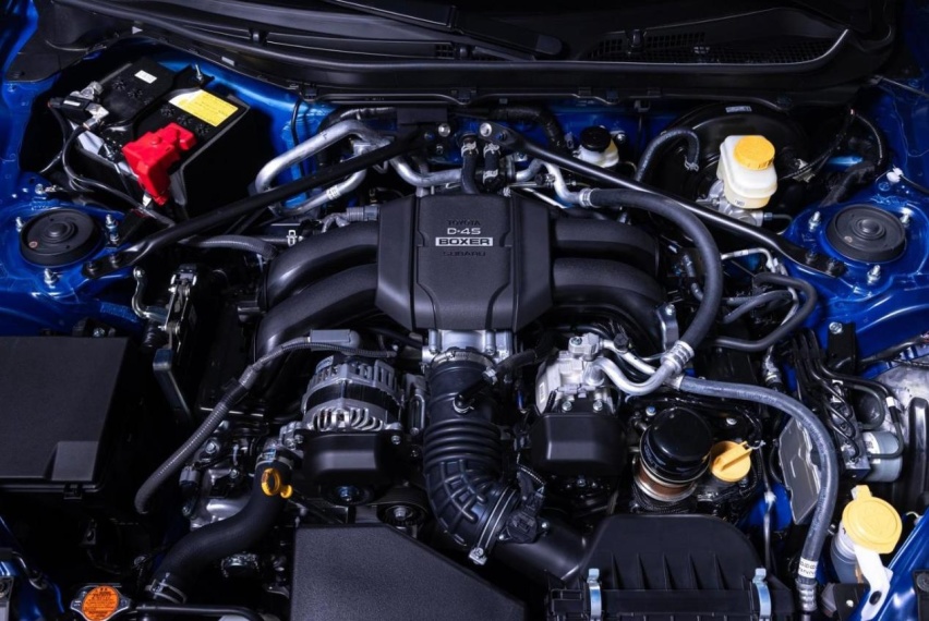 2024款斯巴鲁BRZ tS，高性能部门STi打造，Brembo金色卡