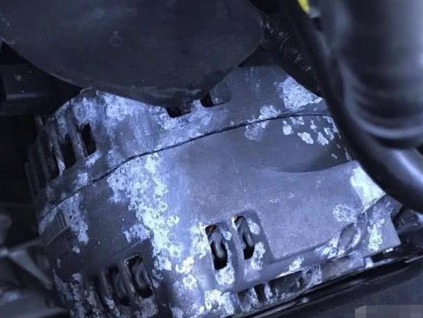 车主花39万买到泡水车，4S店却威胁车主：“你闹一下试试看！”