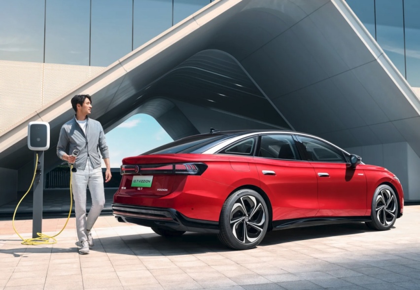 新老势力对决,大众ID.7迎战Model 3,谁才是真“大佬”?