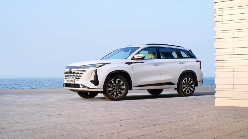 12万级国民SUV！颜值高空间大 这好口碑车型怎样选？
