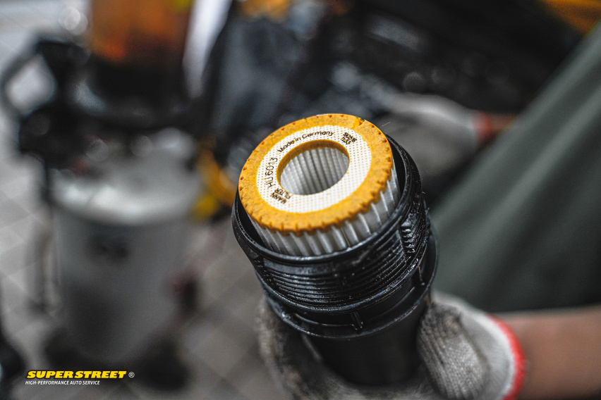奥迪S3更换摩特8100 0W-40全合成机油