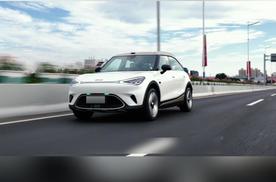 小车明星的28年：从灵巧到聪明，全新一代smart精灵1号8月上市