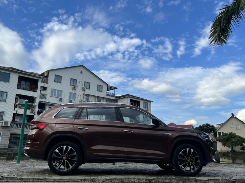 20W买德系SUV，这辆车空间大、配置足、性价比高，懂车的都选它？