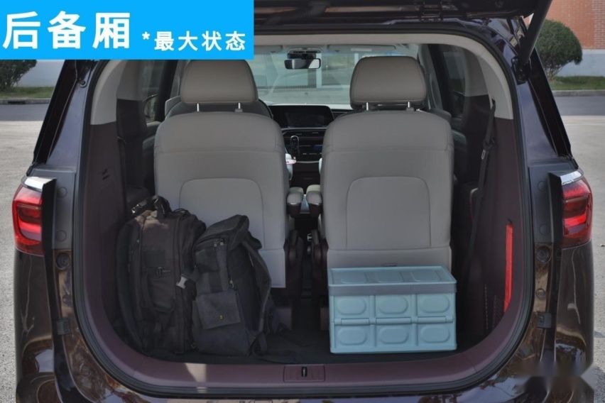谁才是属于未来的商务MPV？上汽大通MIFA 9 VS 别克GL8？