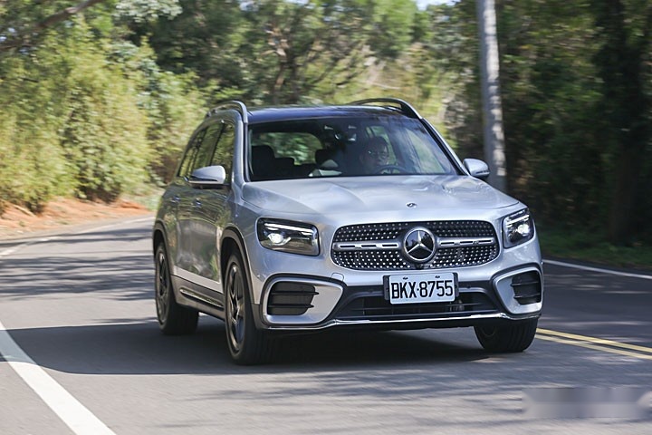 想买7座SUV，可别再把这辆奔驰给忘了