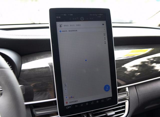 10万级6座MPV，2+2+2布局，中控屏像ipad，网友：这是买屏送车
