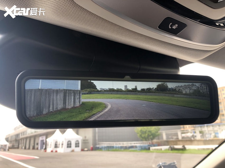 百万豪车才有的6大配置，竟被一台国产SUV统统拿下？