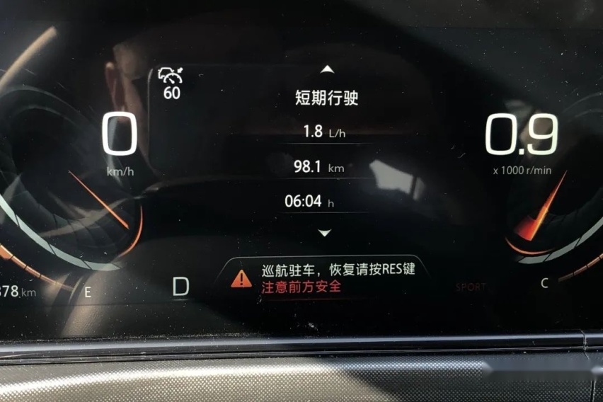 月销一万多台，这台10万元小车有啥魅力？