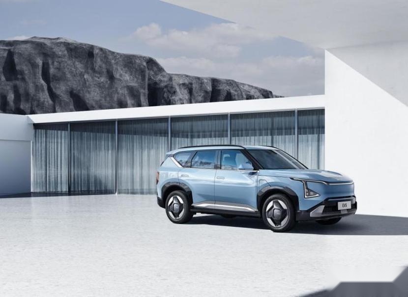 同级别最长续航里程 起亚EV5 720长续航版上市、18.48万元起