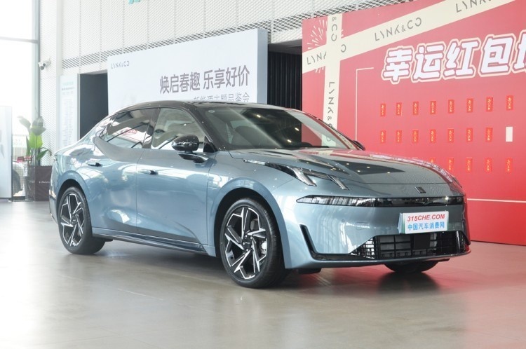 小米SU7，理想MEGA等，2024上半年全新轿车/MPV盘点
