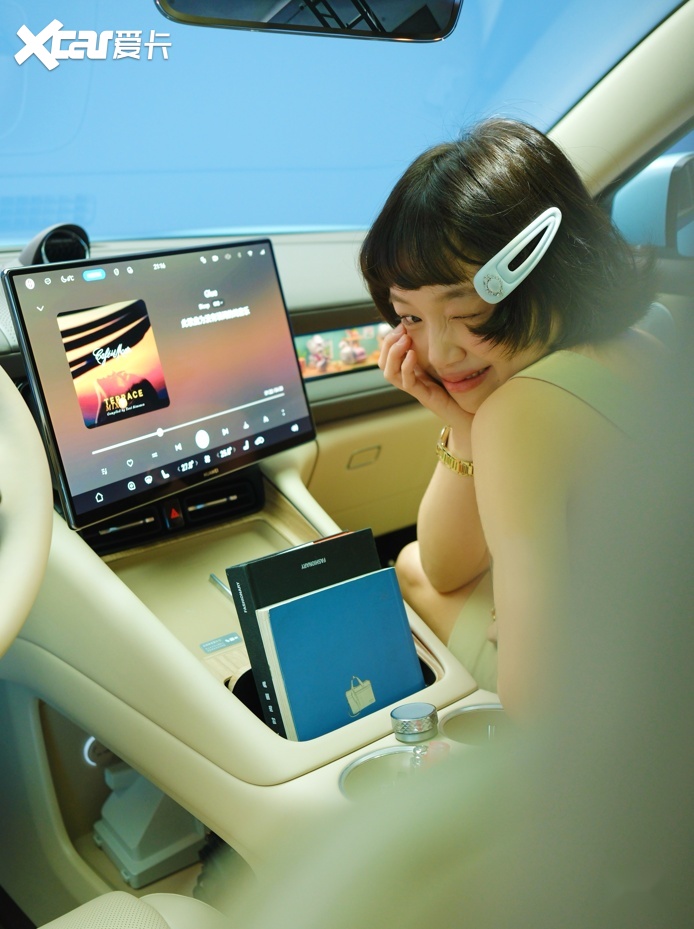 30万内家用SUV座舱怎么选？问界M6 21扬声器长期更好用