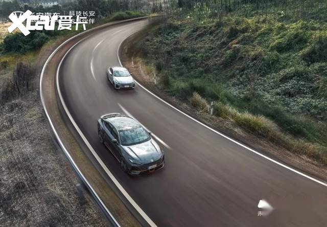 UNI序列意在冲高，为何推出10万元的UNI-V？