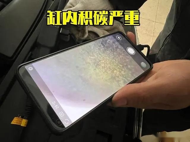 途观油泥多烧机油的背后真相：假机油竟成罪魁祸首，你的爱车中招了吗？