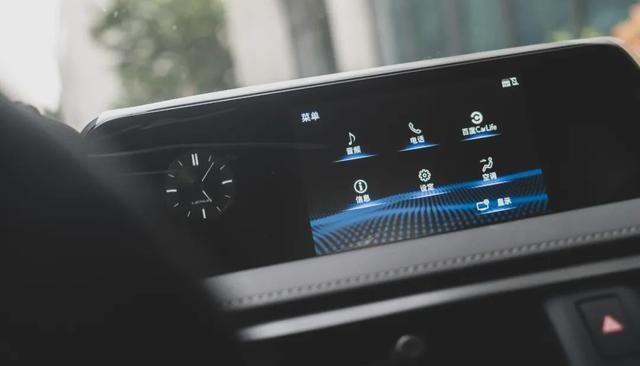 雷车车主普遍年龄比较大？不，这类年轻人也需要雷车