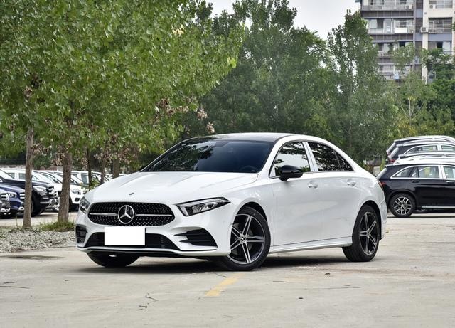 一线豪华入门级轿车，手握20万就可拥有，你会如何选择？