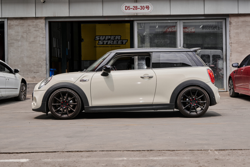享受驾驶乐趣 MINI F56改装KWSC街道舒适版绞牙避震