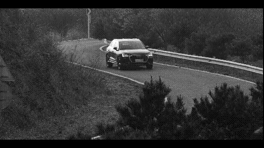用车场景-山路.gif