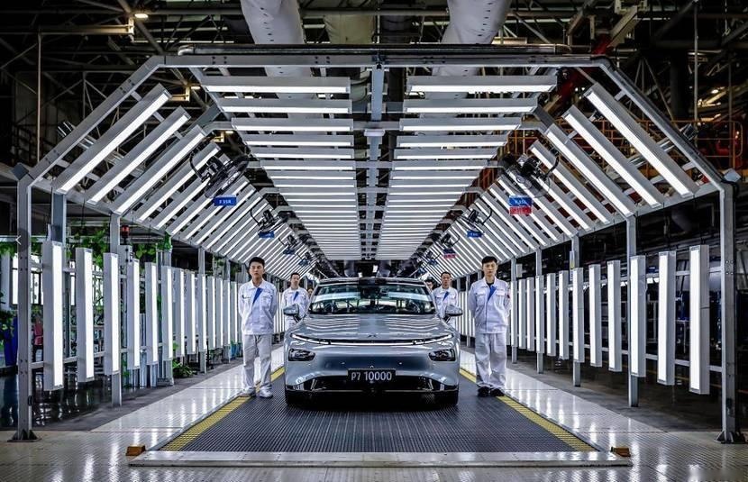 大众7亿美元入股小鹏，双方达成战略合作，网友：小鹏变“大鹏”
