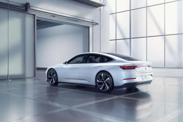 蔚来轿车重新提上日常 EE7直面特斯拉Model 3