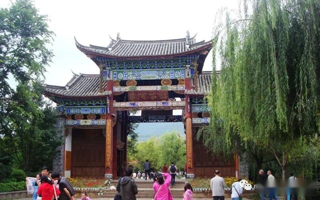 自驾车去西藏回忆（2）：车队在丽江休整，享受时光的美好