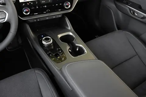 【E汽车】售约32万元起，2025款雷克萨斯RZ官图发布