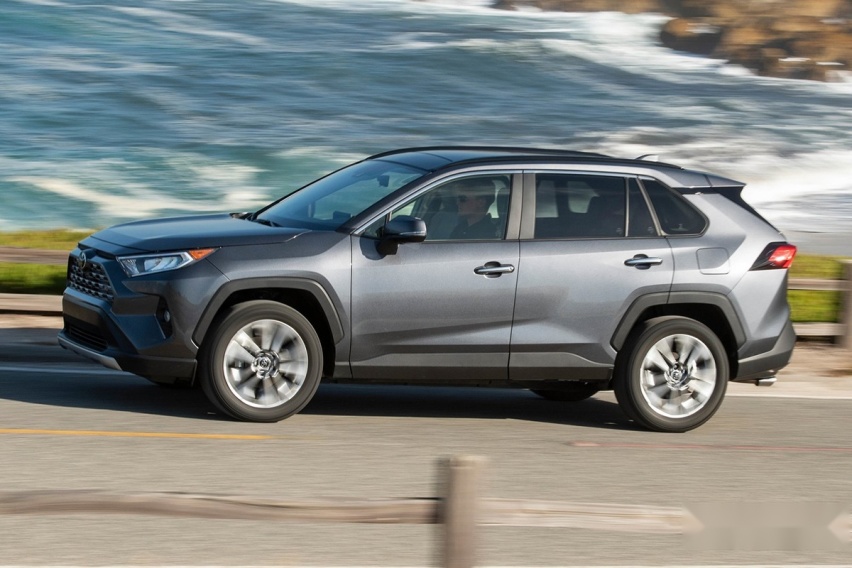 丰田全新RAV4荣放或10月24日上市 CR-V小心了