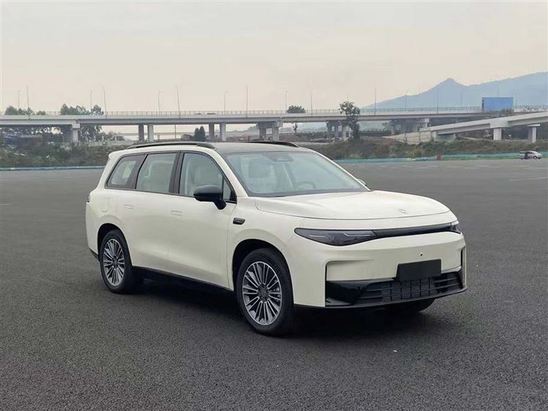 2024北京车展丨零跑C16定位中大型六座新能源SUV