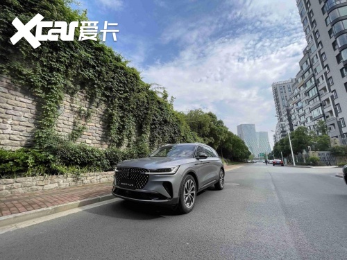 林肯航海家内饰：打开车门瞬间感受豪华