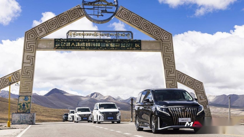 2023款传祺M8焕新上市 新增多项舒适豪华配置！