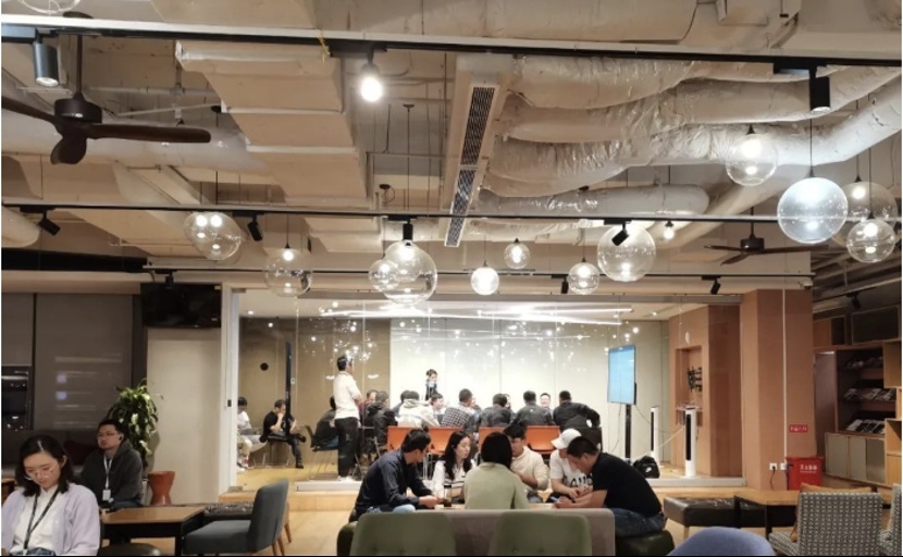 如何打败98%的同学加入集度？这场空中宣讲会告诉你答案