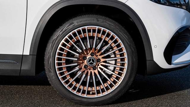 新车｜奔驰EQA纯电SUV全球首发 国产预计30万元 考虑吗
