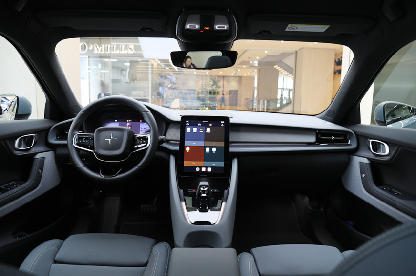 电动车中的另类，Model 3的劲敌，极星2到店实拍