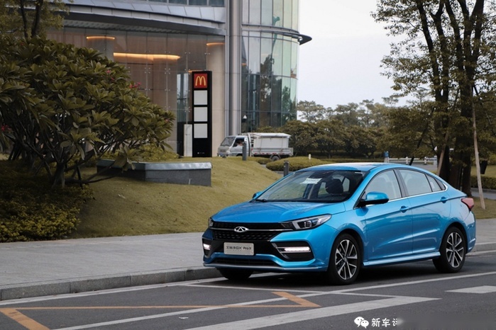疫情期间不想再挤公交地铁？10万预算，你可以选这些新车！