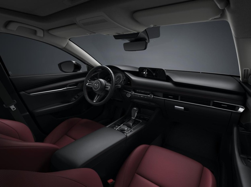 “黑化”仅是开始，次世代 MAZDA3 昂克赛拉驾趣再升级