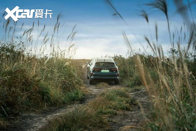 试驾魏牌新摩卡Hi4，会是你家用代步车的新选择吗？