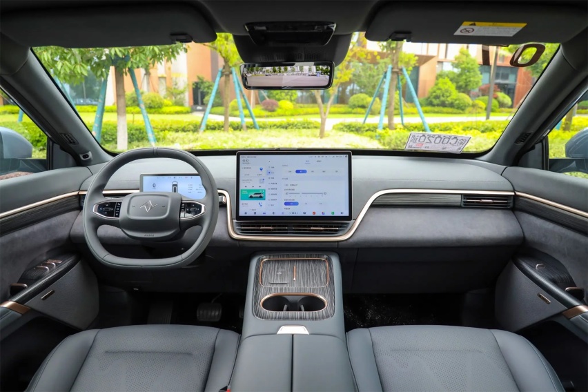 预售20万起，6座布局，东风奕派eπ008要做中大型SUV“搅局者”？