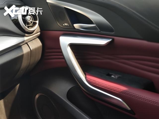动力、操控当仁不让对手，WEY VV7 PHEV&VV7 GT PHEV双车试驾