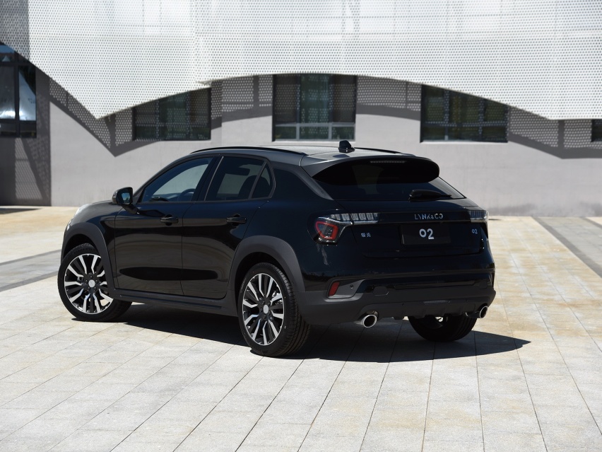 都是15万级个性SUV 马自达CX-30和领克02谁值得入手