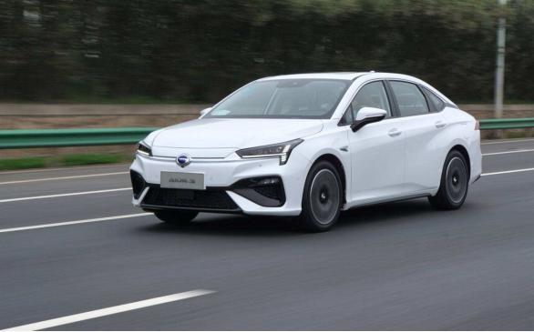 “有皮囊”“有灵魂”的电动车？广汽新能源Aion S正式上市