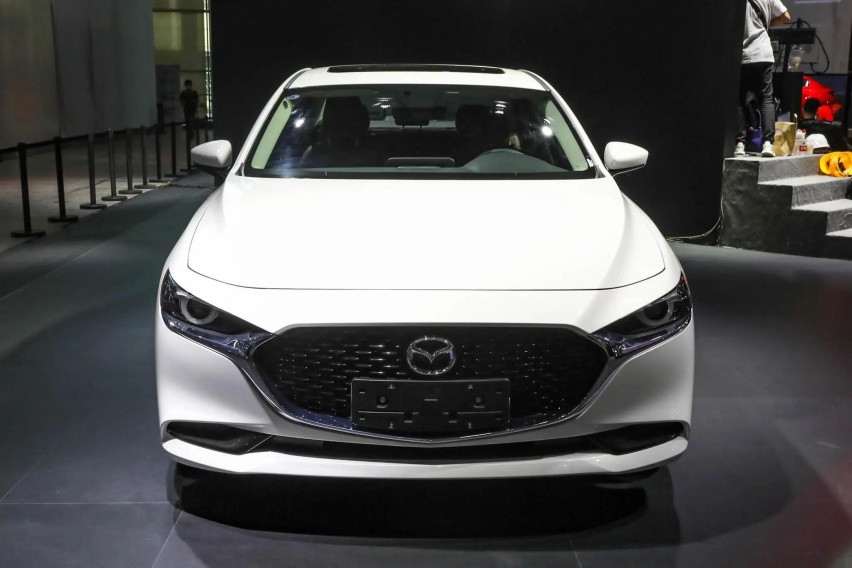 马自达不要面子了 昂克赛拉2.0L质擎版 只要12.99万
