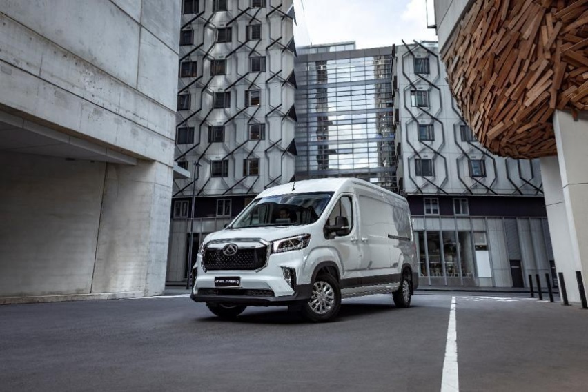 定位新生代跨界车！上汽大通MAXUS V70开启预售