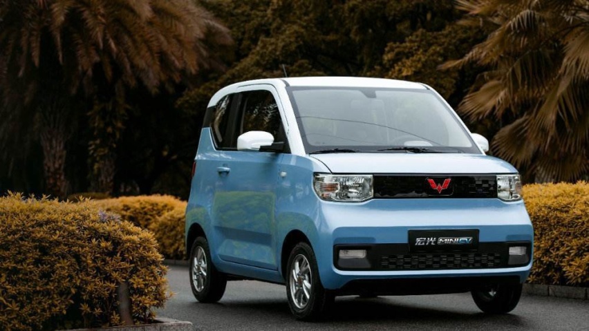 宏光 MINI EV 与老头乐们 13 亿中国人民究竟需要什