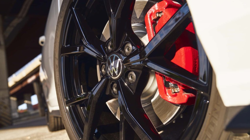 最后的MT乐趣，北美市场专属，新款高尔夫GTI380发布