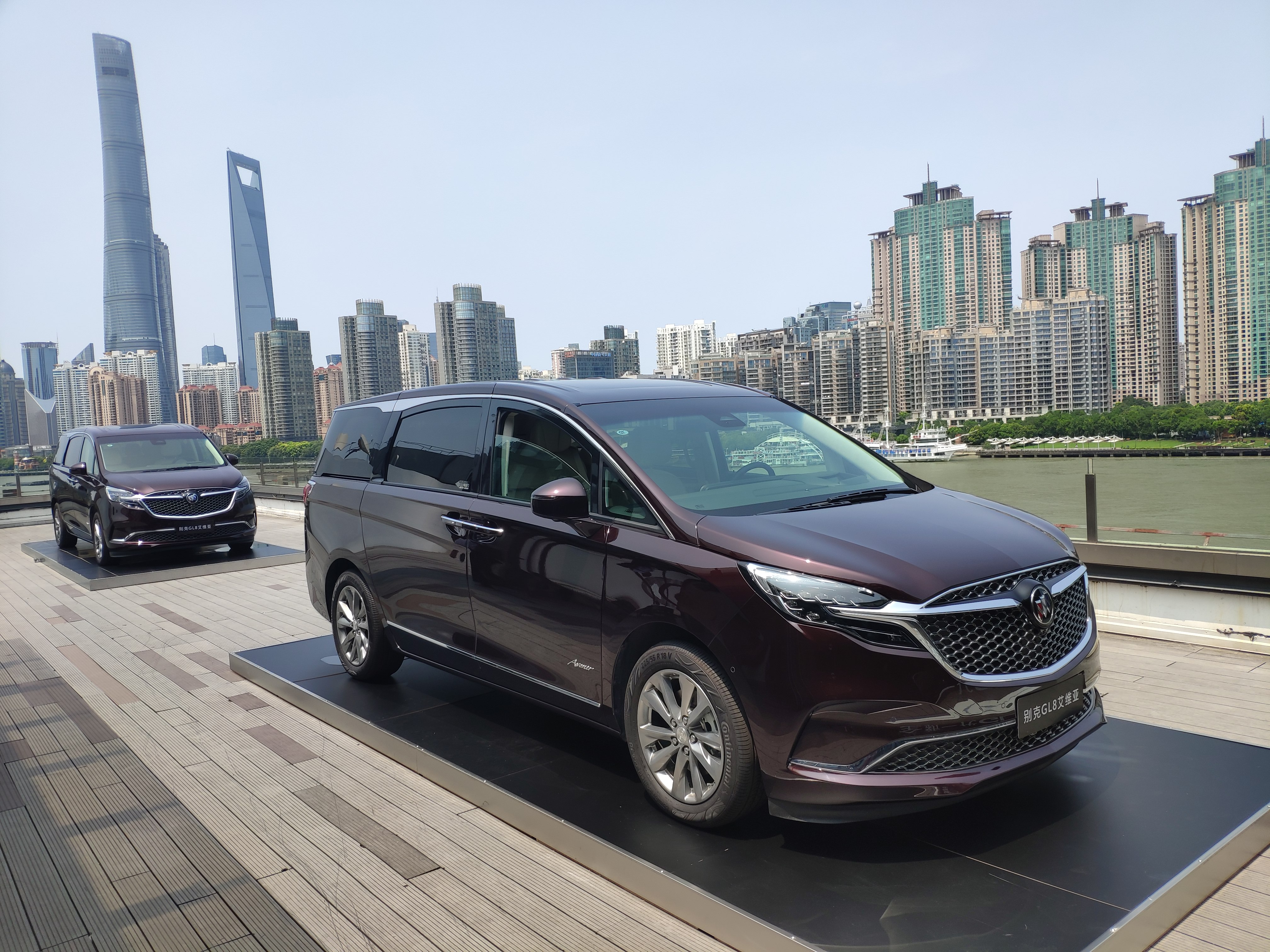 别克gl8热销背后:不断创新憋大招,智能互联也是高手